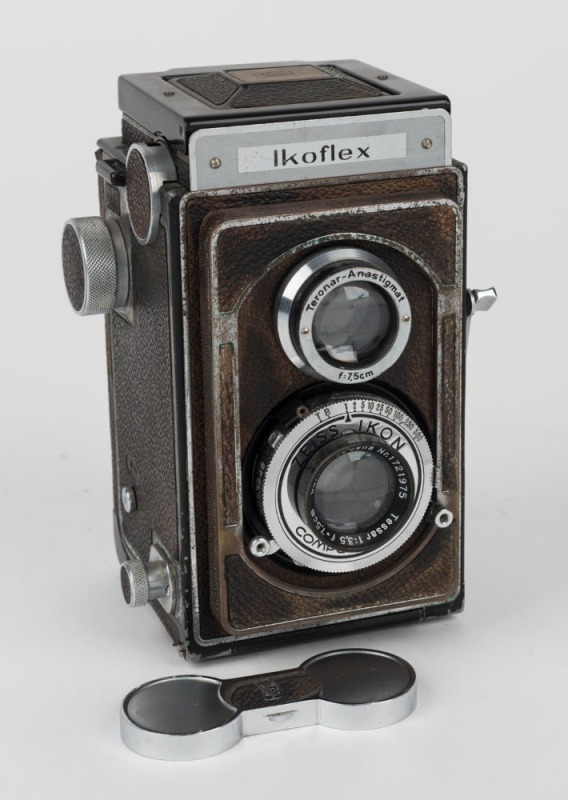 ZEISS IKON: Ikoflex II 851/16 TLR camera [#B 10395], circa 1937