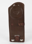 FRANKE & HEIDECKE: Rollei&nbsp;binocular folding&nbsp;leather focusing hood, for use with Rollei TLR cameras. - 2