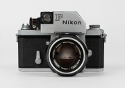 NIPPON KOGAKU: Nikon F Photomic&nbsp;SLR camera [#6551266], circa 1962, with Nikkor-S Auto 50mm f1.4 lens [#376089]. - 2
