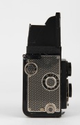 FRANKE & HEIDECKE: Rolleicord I TLR camera with Art-deco nickel-plated exterior [#012509], circa 1933, with Triotar 75mm f4.5 lens [#1472320] and Compur shutter, and metal lens cap. - 5