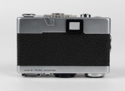FRANKE & HEIDECKE: Rollei&nbsp;B35 compact camera, circa 1978, with Triotar&nbsp;40mm f3.5 lens [#5406928] and plastic lens cap. - 3