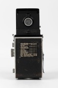 FRANKE & HEIDECKE: Rolleiflex Automat I TLR camera [#609541], circa 1938, with Tessar 75mm f3.5 lens [#1920664] and Compur-Rapid shutter. - 3