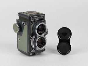 FRANKE & HEIDECKE: Rolleiflex 4x4 'Grey Baby' TLR camera, circa 1959, with Xenar 60mm f3.5 lens [#5277155] and Synchro-Compur shutter, with plastic lens cap.