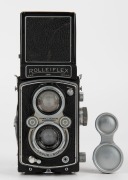 FRANKE & HEIDECKE: Rolleiflex Automat I TLR camera [#741081], circa 1938, with Tessar 75mm f3.5 lens [#2244273] and Compur-Rapid shutter, together with metal lens cap. - 2