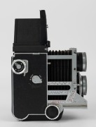 MAMIYA: Mamiyaflex C2 TLR camera [#93506], circa 1958, with Mamiya-Sekor 80mm f2.8 lens [#706659] and Seikosha-S shutter, together with metal lens cap. - 4