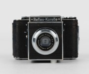 KOCHMANN: Reflex-Korelle&nbsp;early 6x6cm SLR&nbsp;camera, circa 1934, with Victar&nbsp;75mm f3.5 lens [#129132]. - 2