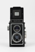 ZEISS IKON: Ikoflex Ia 854/16 TLR camera [#679143], circa 1952, with Opton Tessar 75mm f3.5 lens [#739532]. - 2