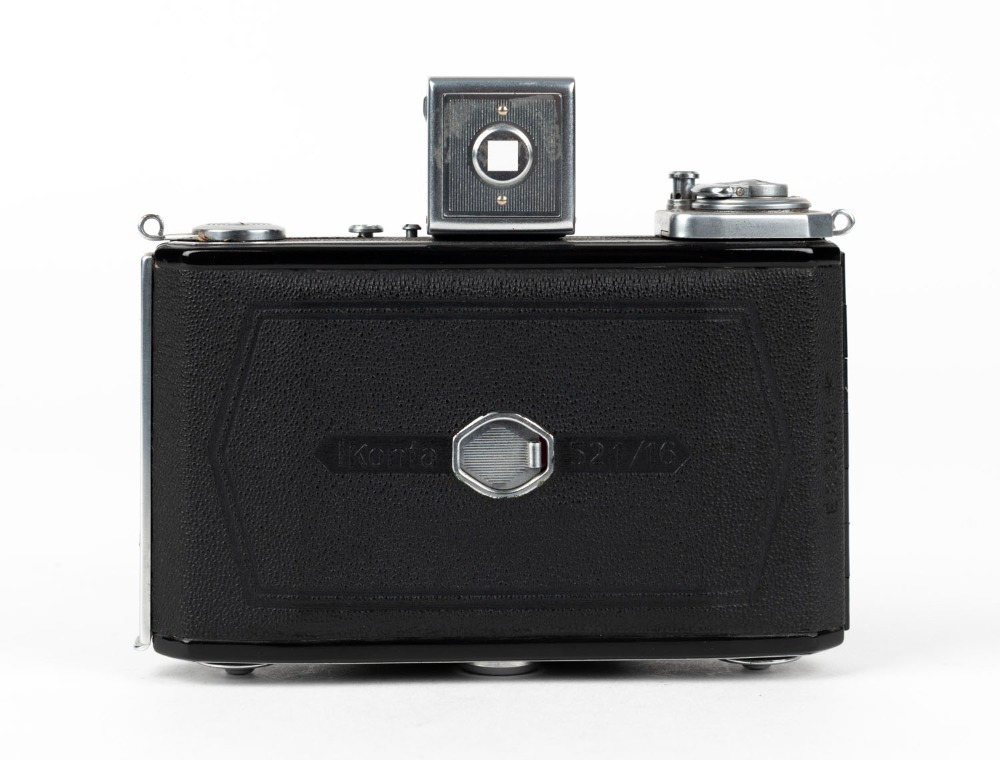 ZEISS IKON: Ikonta 521/16 horizontal-folding camera [#E 83305