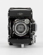 ZEISS IKON: Super Ikonta A 531 vertical-folding rangefinder camera [#J 99362], circa 1950, with rare Novar 75mm f3.5 lens and Compur shutter. - 2