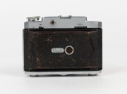 MAMIYA: Mamiya-6 IV horizontal-folding camera [#35225], circa 1947, with C. Simlar&nbsp;75mm f3.5 lens [#360641] and&nbsp;Seikosha-Rapid&nbsp;shutter.&nbsp;'Made in Occupied Japan' engraved on camera base. - 3