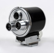 DIAX: Steinheil München triple-turret viewfinder attachment for 35mm, 90mm, and 135mm rangefinder cameras. - 2