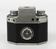 BOLSEY: Bolsey C TLR rangefinder camera [#604970], circa 1952, with Wollensak 44mm f3.2 lens. - 3