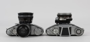 IHAGEE: Two circa 1963 SLR cameras - one Exakta Varex IIa&nbsp;[#975358] with Heinz Kilfitt 40mm&nbsp;f2.8 lens [#245-7884], lens cap, and magnifying unit, and one Exakta Varex IIb [#1086306] with Pancolar 50mm f2 lens [#7106139] and metal lens cap. (2 cameras) - 4