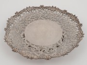 A Chinese export silver tazza with pierced floral work border, 19th/20th century 3cm high, 23cm wide, 254 grams - 2