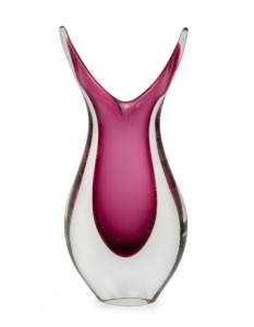 Murano sommerso glass beak vase, 23.5cm high.