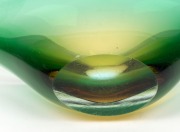 SEGUSO green and amber sommerso Murano glass bowl, 16cm high, 39.5cm wide. - 3