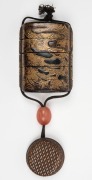 An antique Japanese Urushi lacquer inro with gold leaf maki, adorned with carnelian ojime and finely carved boxwood basket netsuke, Edo period, mid 18th century, ​​​​​​​6.5cm high - 2