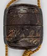 A fine antique Japanese Urushi gold leaf lacquered three case inro featuring a tiger on one side and a dragon on the reverse. Carved wooden netsuke with three aubergines representing happiness and prosperity, Edo period, 18th/19th century, 6.5cm high - 3