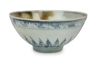 An antique Chinese blue and white porcelain bowl, Ming Dynasty, 15th/16th century, 6.5cm high, 14cm diameter