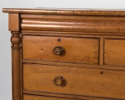 An antique English oak six drawer chest with half turned columns and cock beaded drawer fronts, 19th century, ​​​​​​​132cm high, 128cm wide, 55cm deep - 2
