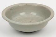 An antique Chinese Sung porcelain bowl, 12th/13th century, 6.5cm high, 17.5cm diameter - 2