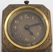 TIFFANY & Co., NEW YORK attractive desk timepiece in cast bronze case, signed "Tiffany", 7cm high - 2