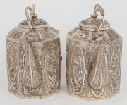 An attractive pair of Chinese Straits silver teapots, 19th/20th century, marker's marks to base (illegible), ​​​​​​​13cm high overall, 470 grams total - 2