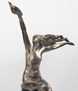 AMEDEO GENNARELLI (1881-1943), "The Carrier Pigeon", silvered bronze on 3-tiered black slate base, signed "A. Gennarelli" to the base, 57cm overall - 3