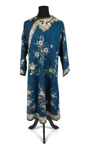 An antique Chinese blue silk robe, Qing Dynasty, 19th century, 115cm long