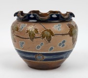 DOULTON LAMBETH pottery jardiniere with leaf decoration, 19th/20th century, impressed factory mark to base, 19cm high - 2