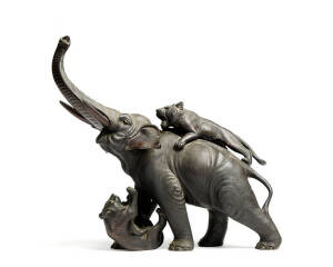 Japanese Meiji bronze statue of an elephant & 2 tigers. Signed, height 40cm, length 45cm