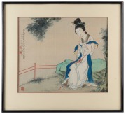 An antique Chinese painting on silk of a lady, signed on the left with additional poem inscription, Qing Dynasty 19th/20th century, ​​​​​​​42 x 50cm, 61 x 68cm overall - 2