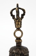 Antique Tibetan bronze bell and vajra, (2 items), ​​​​​​​the bell18cm high - 3