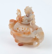 A Chinese carved hardstone censer with dragon handles, 19th/20th century, 12cm high - 2