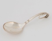 GEORG JENSEN Danish sterling silver condiment spoon housed in a Georg Jensen box, oval factory mark, 9.5cm long, 20 grams - 2