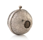 An antique Chinese silver-finished cricket cage pendant, 19th century, ​​​​​​​4cm high - 2