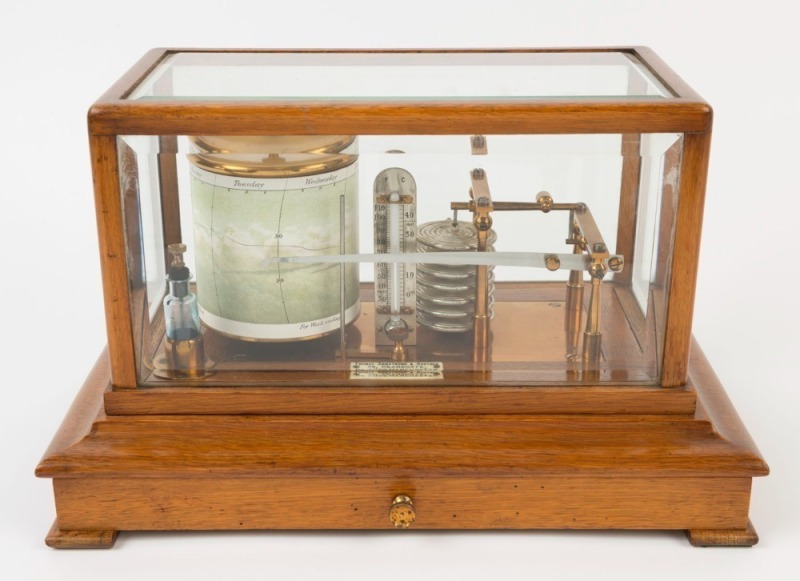 BAROGRAPH antique English example in oak case with bevelled glass, by "Thomas Armstrong & Brother, of Manchester", 19th century, ​​​​​​​23cm high, 37cm wide, 23cm deep