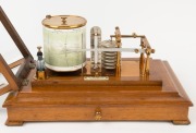 BAROGRAPH antique English example in oak case with bevelled glass, by "Thomas Armstrong & Brother, of Manchester", 19th century, ​​​​​​​23cm high, 37cm wide, 23cm deep - 2