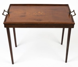 STEWART DAWSON & CO. antique butlers table in the Sheraton Revival manner, circa 1900, with folding transit base, 60cm high, 77cm wide, 44cm deep