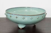 An antique Chinese bowl with turquoise glaze on three feet, in the Ming style, ​​​​​​​10cm high, 24cm diameter - 4