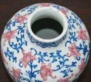 A pair of Chinese blue and white porcelain vases with famille rose enamel decoration, 19th/20th century, Guan Xu mark to bases, 27cm overall - 8