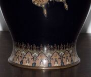 A fine Japanese cloisonne vase in the manner of HAYASHI KODENJI, adorned with butterflies, Meiji Period, 19th/20th century, 25cm high - 8