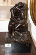 (after) AUGUSTE RODIN, "The Kiss", cast bronze statuette on ebonized plinth, ​​​​​​​32cm high - 3