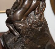 (after) AUGUSTE RODIN, "The Kiss", cast bronze statuette on ebonized plinth, ​​​​​​​32cm high - 6