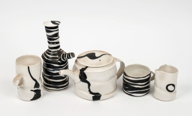 JANET De BOOS black and white Australian ceramic teapot, milk jug, mugs (2), and chocolate pot, (5 items), incised "De Boos", ​​​​​​​the largest 21cm high