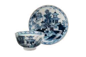 DR WALL WORCESTER antique English pagoda pattern blue and white porcelain tea bowl and saucer, 18th century, (2 items) the saucer 12cm diameter