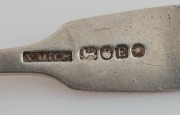 ALEXANDER DICK Colonial Australian silver spoon with shell pattern handle, circa 1830, stamped "A. DICK" with lion passant, crowned leopard's head, "E" and the monarch's head, 14cm long, 25 grams - 2