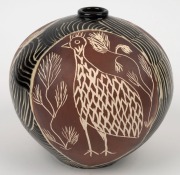 CARLENE THOMPSON "Tjulpu Mankulpa" (The story of Eagle, Cocky, Crow) sgraffito decorated vase in black and brown, incised "THO", 17cm high - 2