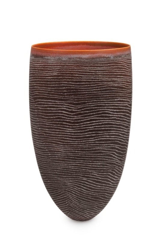 PIPPIN DRYSDALE pottery vase with linear decoration and terracotta glazed interior, signed on the base, 25cm high