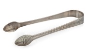 Antique CHANNEL ISLANDS bright cut silver sugar tongs by JACQUES QUESNEL of Jersey, circa 1800, engraved "M.V.D.", 15cm long, 36 grams - 3